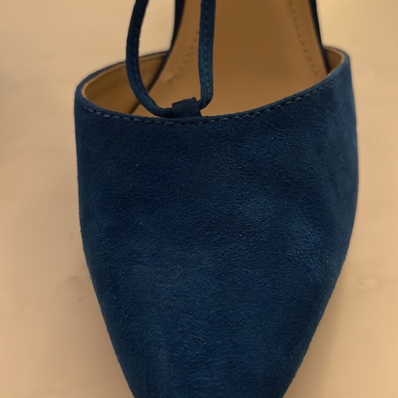 New Blue Lace Up Marc Fisher Heels w/ Tags (no box) - Picture 2 of 4